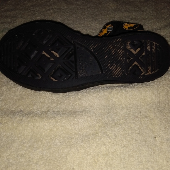 Batman high top tennis shoes - Picture 5 of 5